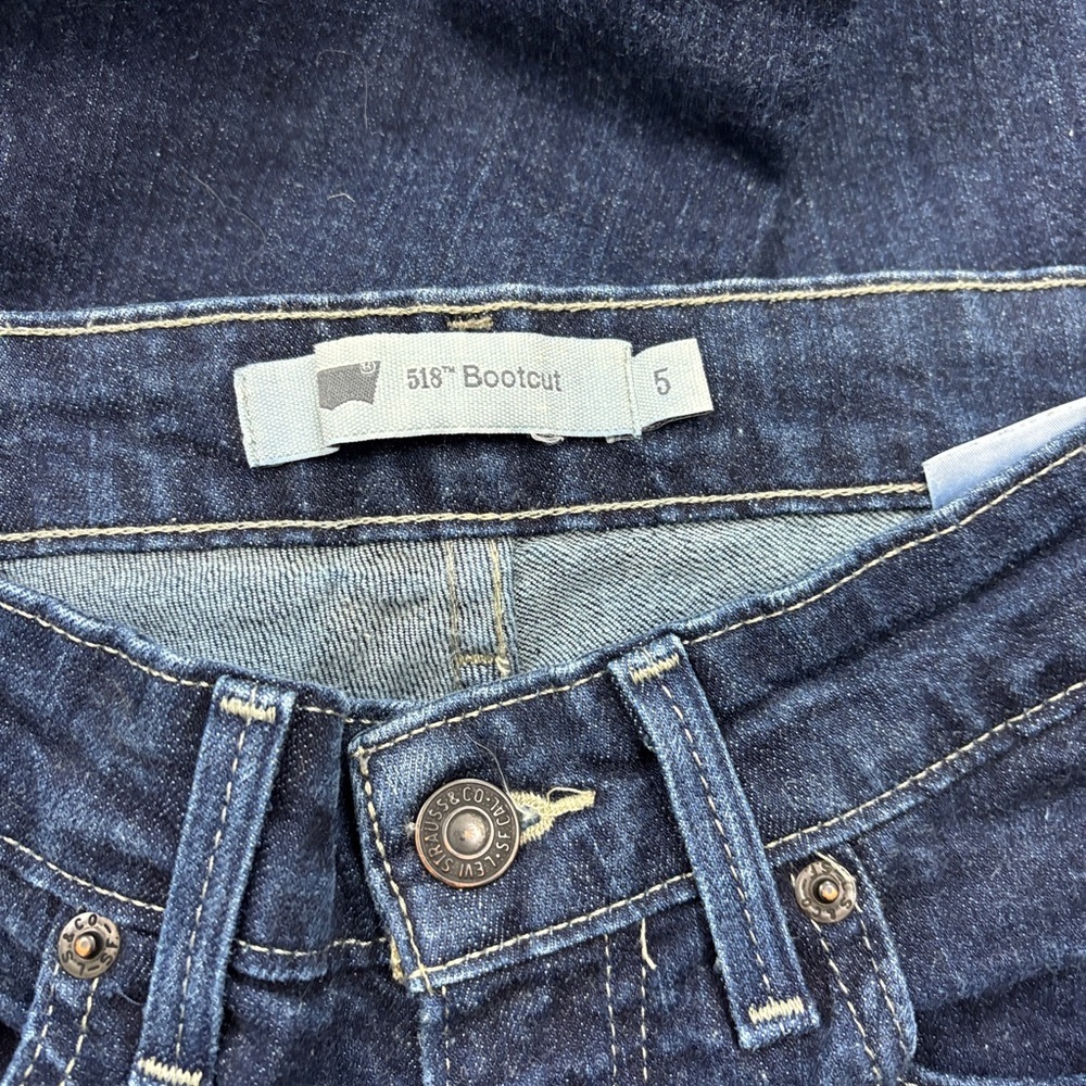 Levi's Classic Indigo Boot Cut Jeans - Picture 3 of 5